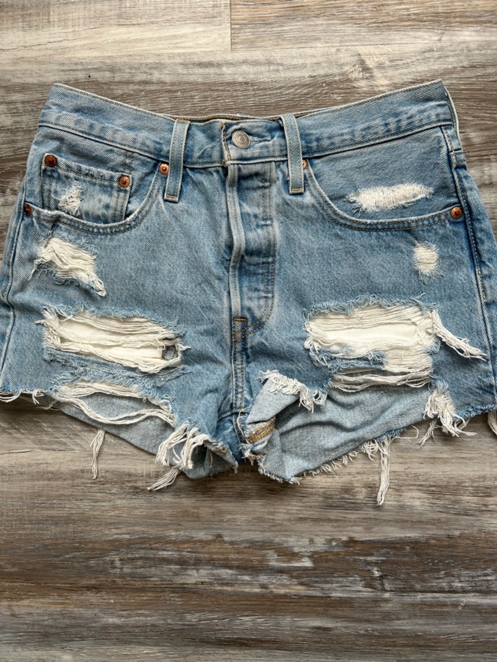 Levi’s denim ripped shorts